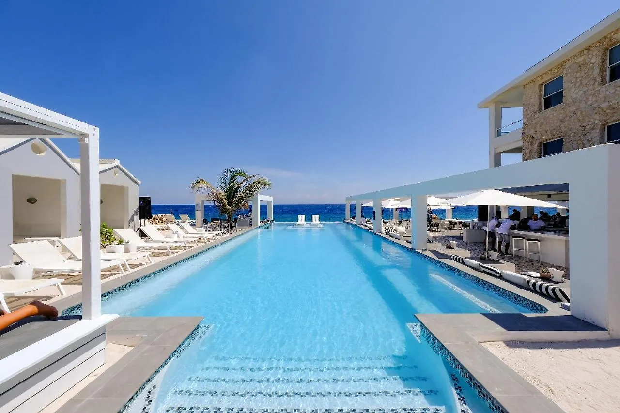 Saint Tropez Boutique Hotel Willemstad