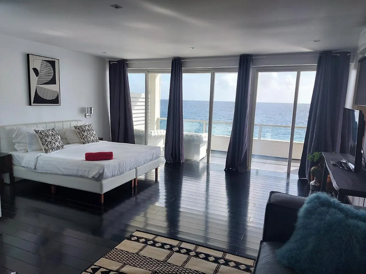 Saint Tropez Boutique Hotel Willemstad Curacao
