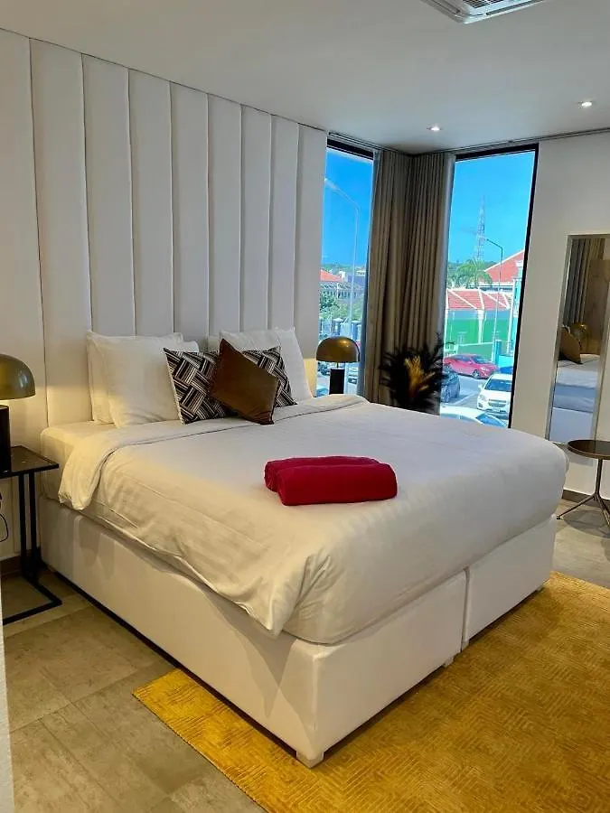 Saint Tropez Boutique Hotel Willemstad