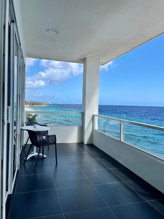Saint Tropez Boutique Hotel Willemstad 4*,