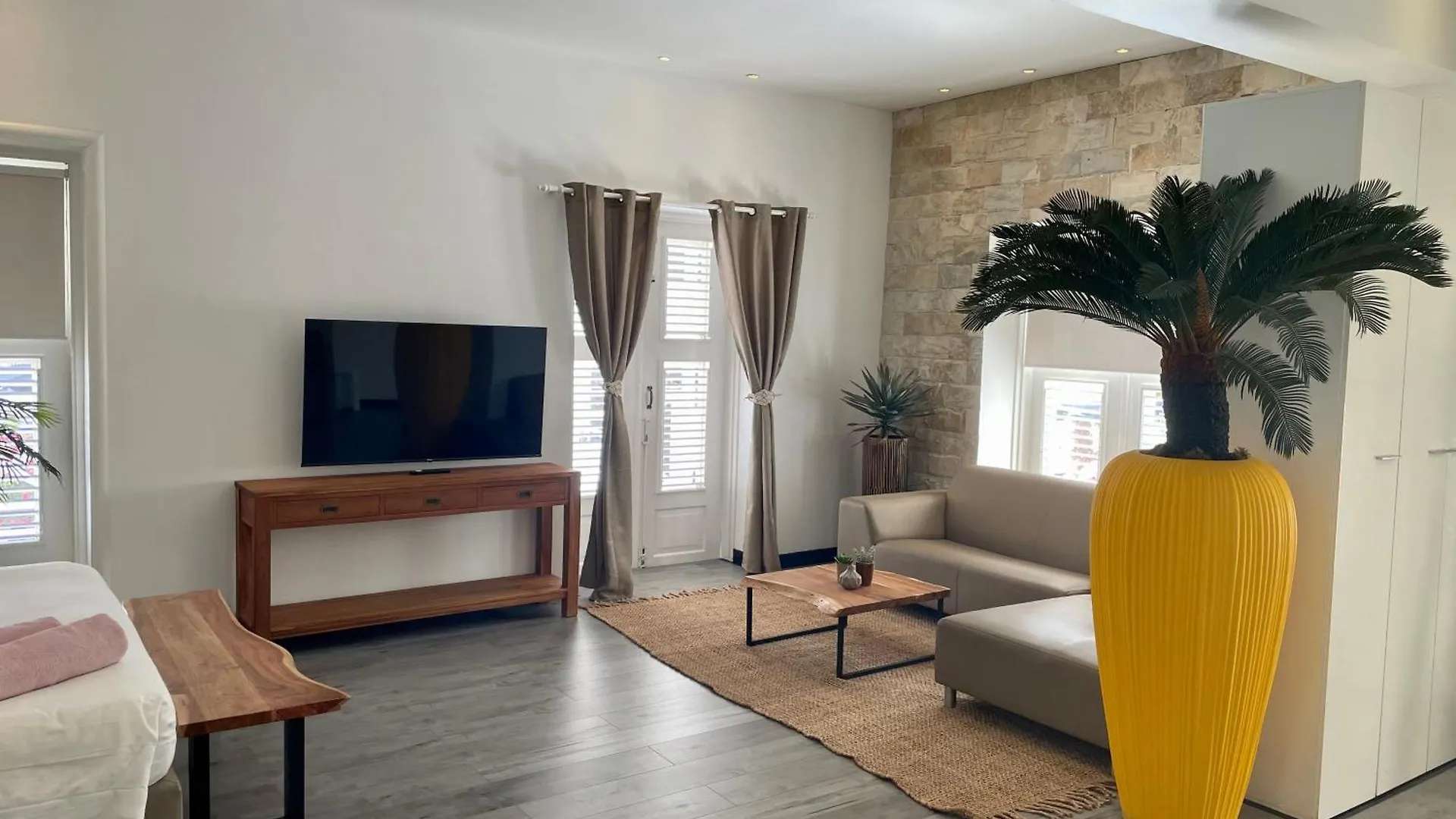 Saint Tropez Boutique Hotel Willemstad