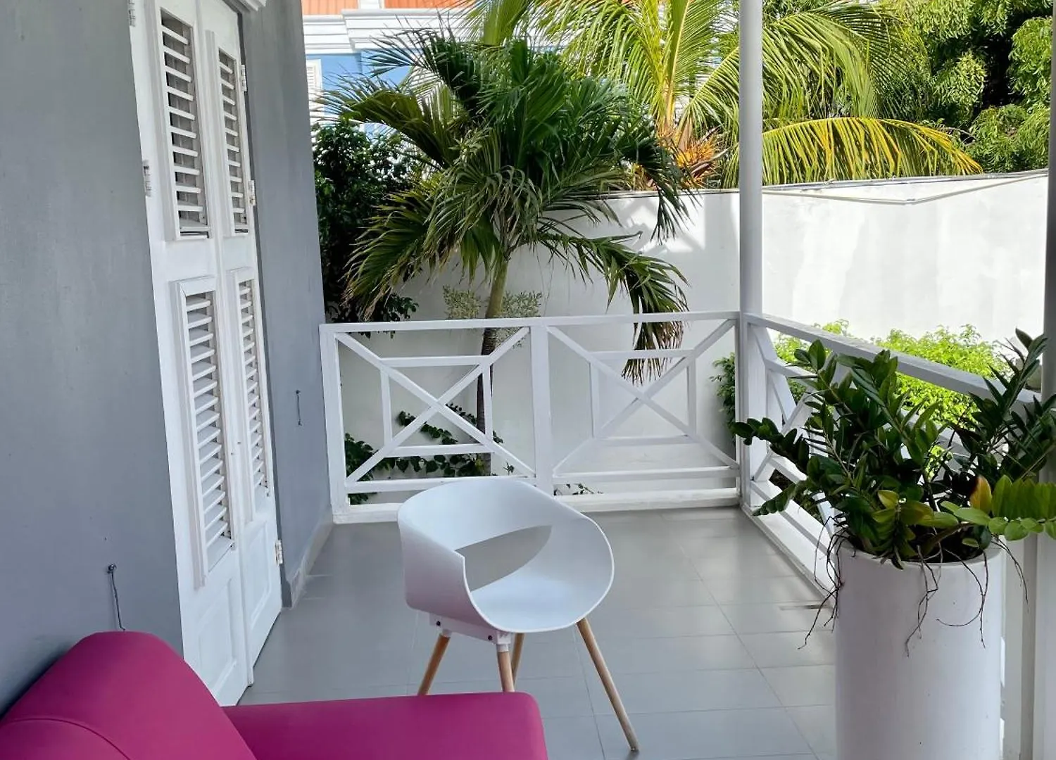 Saint Tropez Boutique Hotel Willemstad