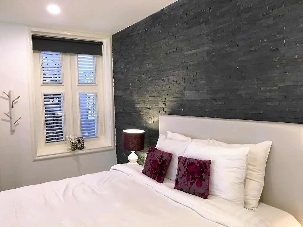 Saint Tropez Boutique Hotel Willemstad